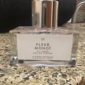 Fleur Monoi Eau de Parfum - Elegant Silver